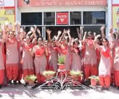 Biyani Girls College